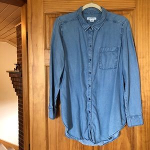 Ladies Liz Claiborne chambray shirt